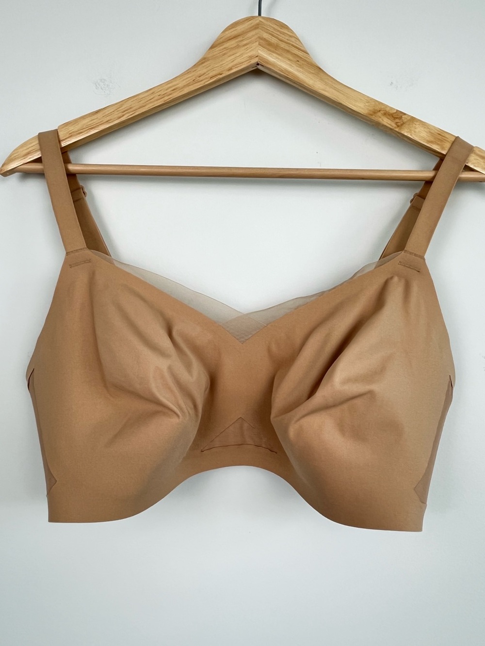 Honeylove beige Crossover unpadded soft cup bra, size 36D/DD.